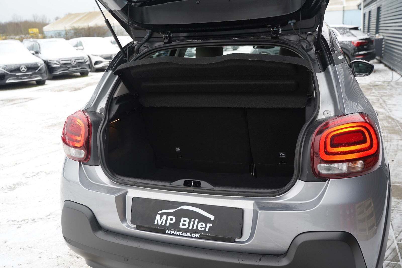 Grå Citroën C3 fra 2021