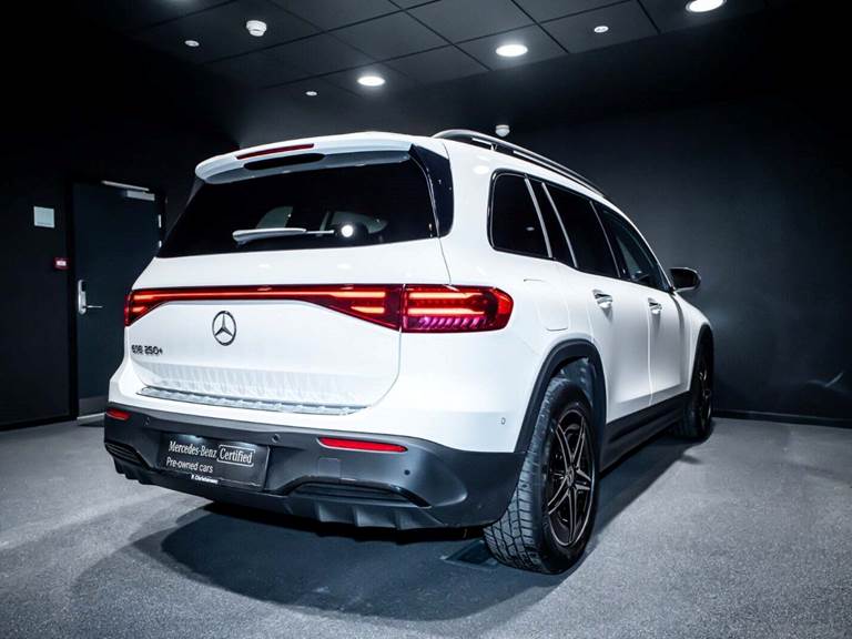 Mercedes EQB250+ AMG Premium