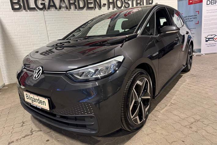 Grå VW ID.3 fra 2022 set udefra