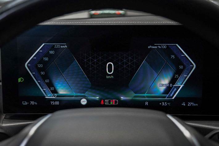 Grøn BMW i4 fra 2024