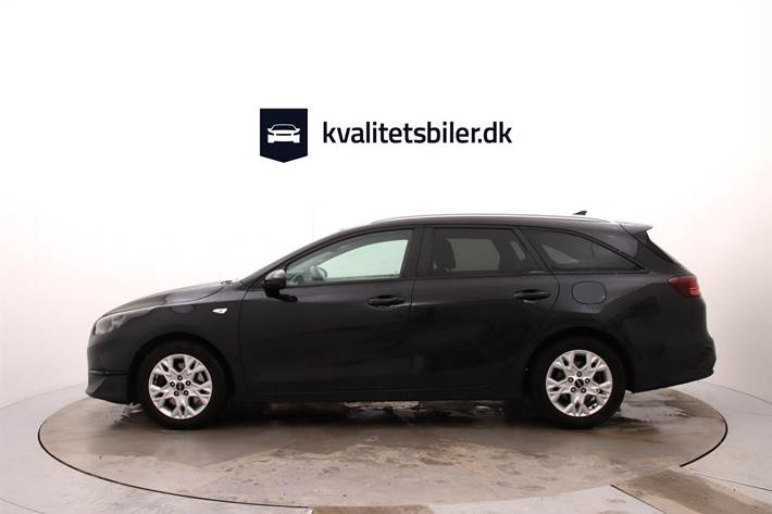 Sort Kia Ceed fra 2023