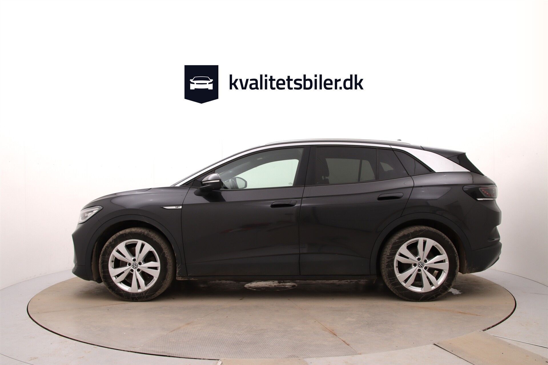 Grå VW ID.4 fra 2021