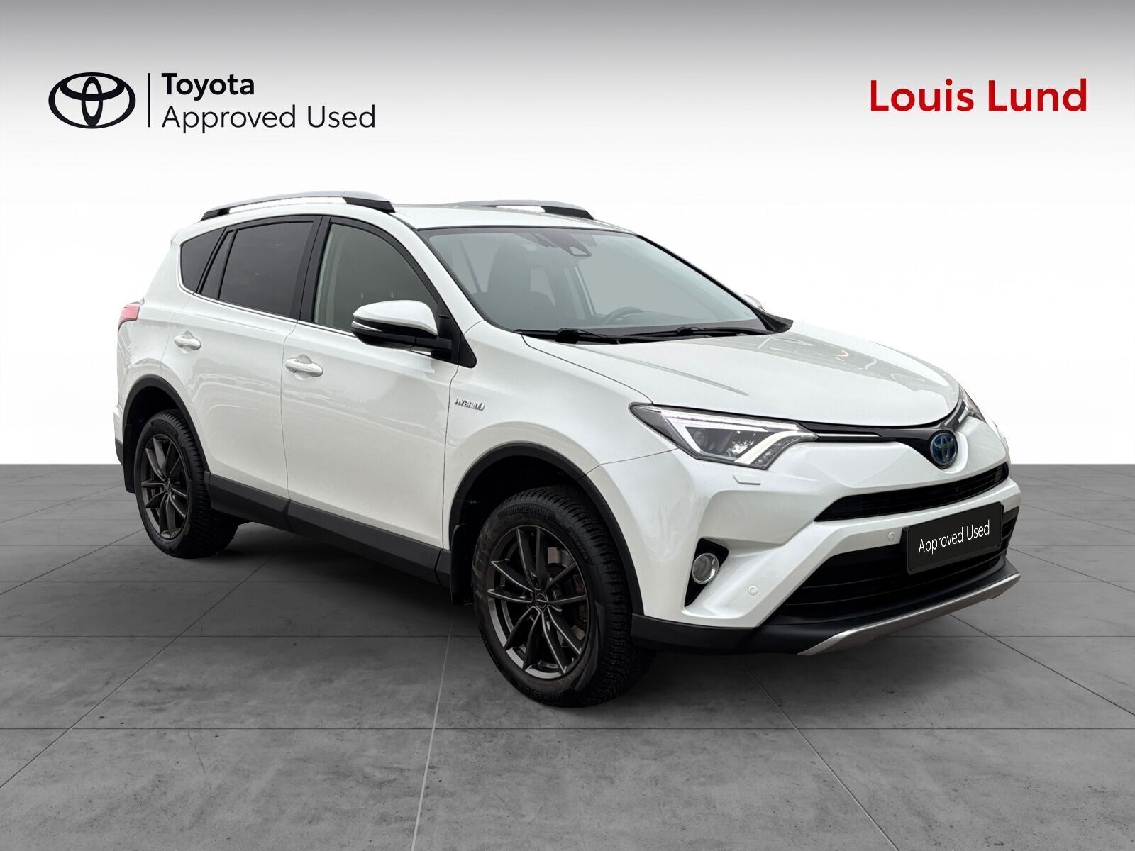 Hvid Toyota RAV4 fra 2017