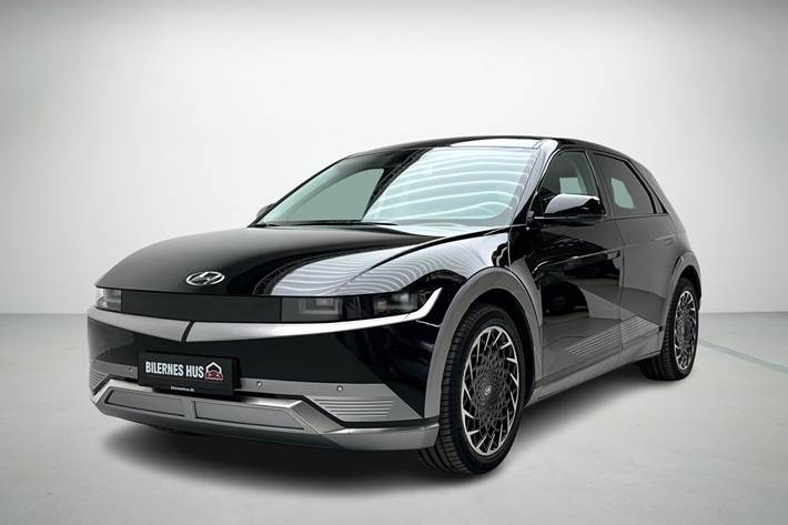 Sort Hyundai Ioniq 5 fra 2021 set udefra