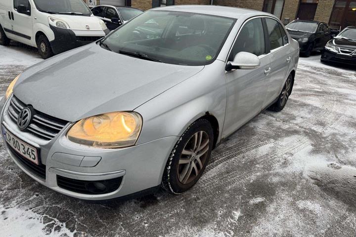 undefined VW Jetta fra 2007 set udefra