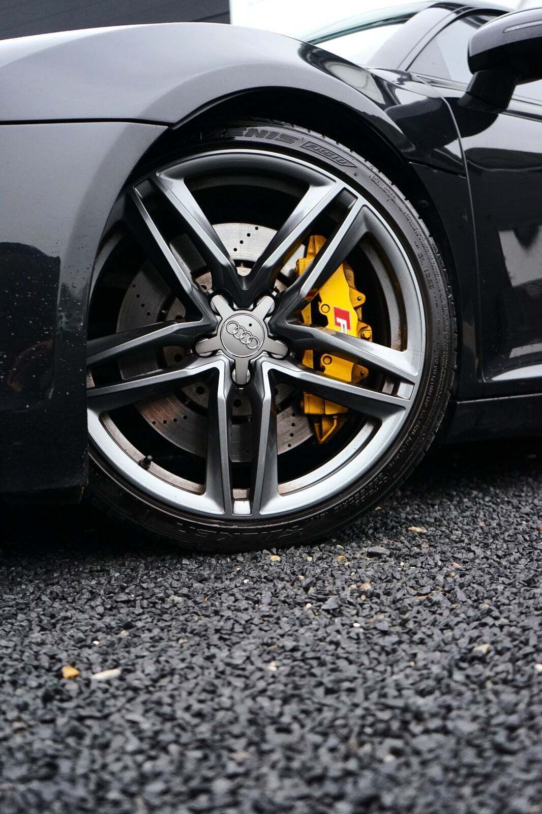 Audi R8 4,2 FSi Coupé quattro R-tr.