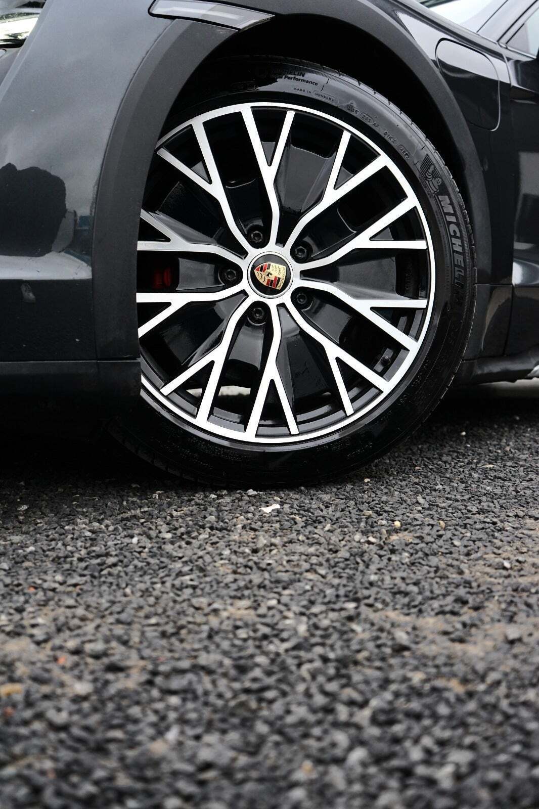 Porsche Taycan 4S Performance+ Cross Turismo