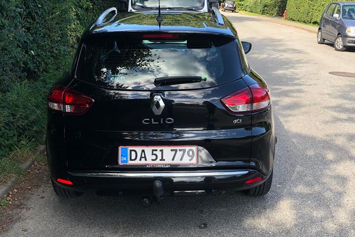Sort Renault Ny Clio fra 2016
