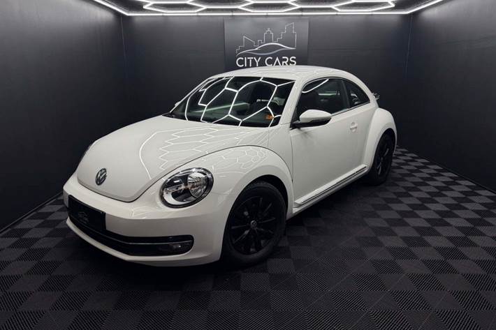 Hvid VW The Beetle fra 2014