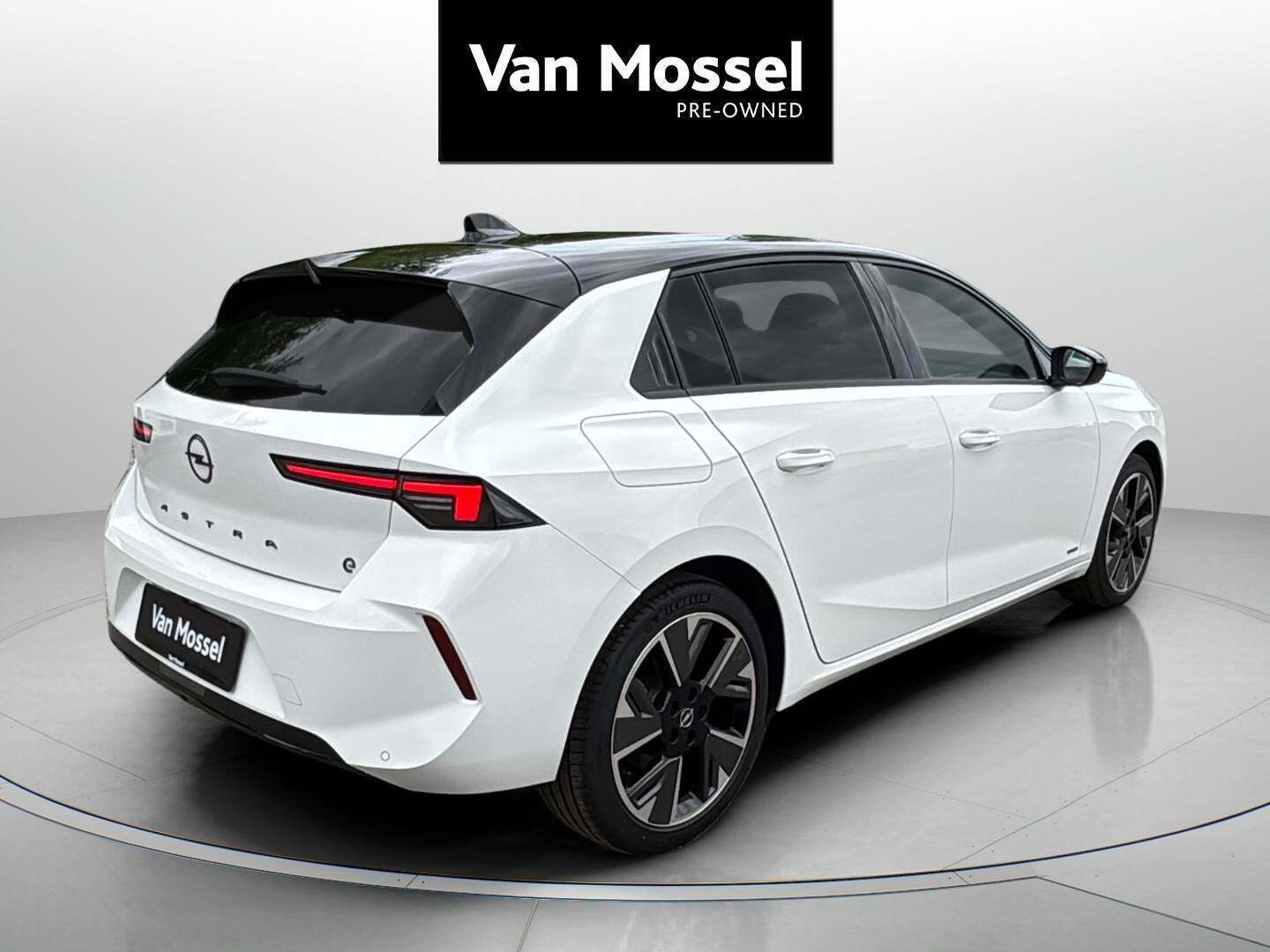 Opel Astra-e 54 Ultimate