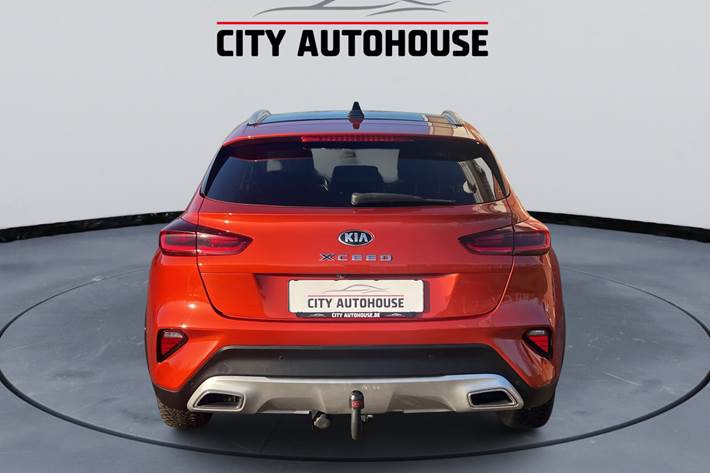 Orange Kia XCeed fra 2021