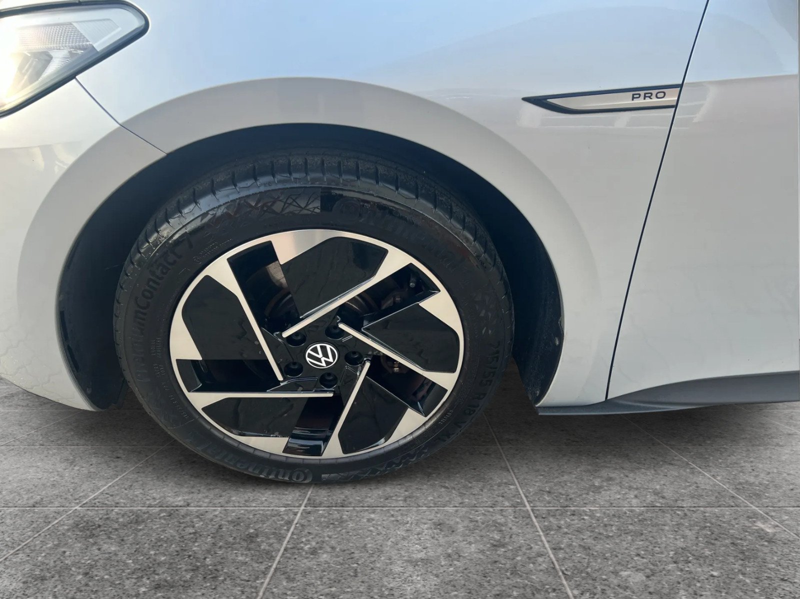 Grå VW ID.3 fra 2020