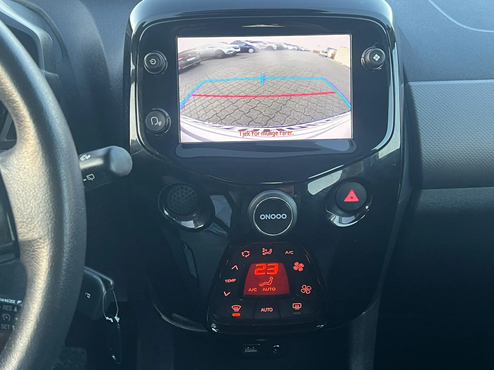 Blå Peugeot 108 fra 2021