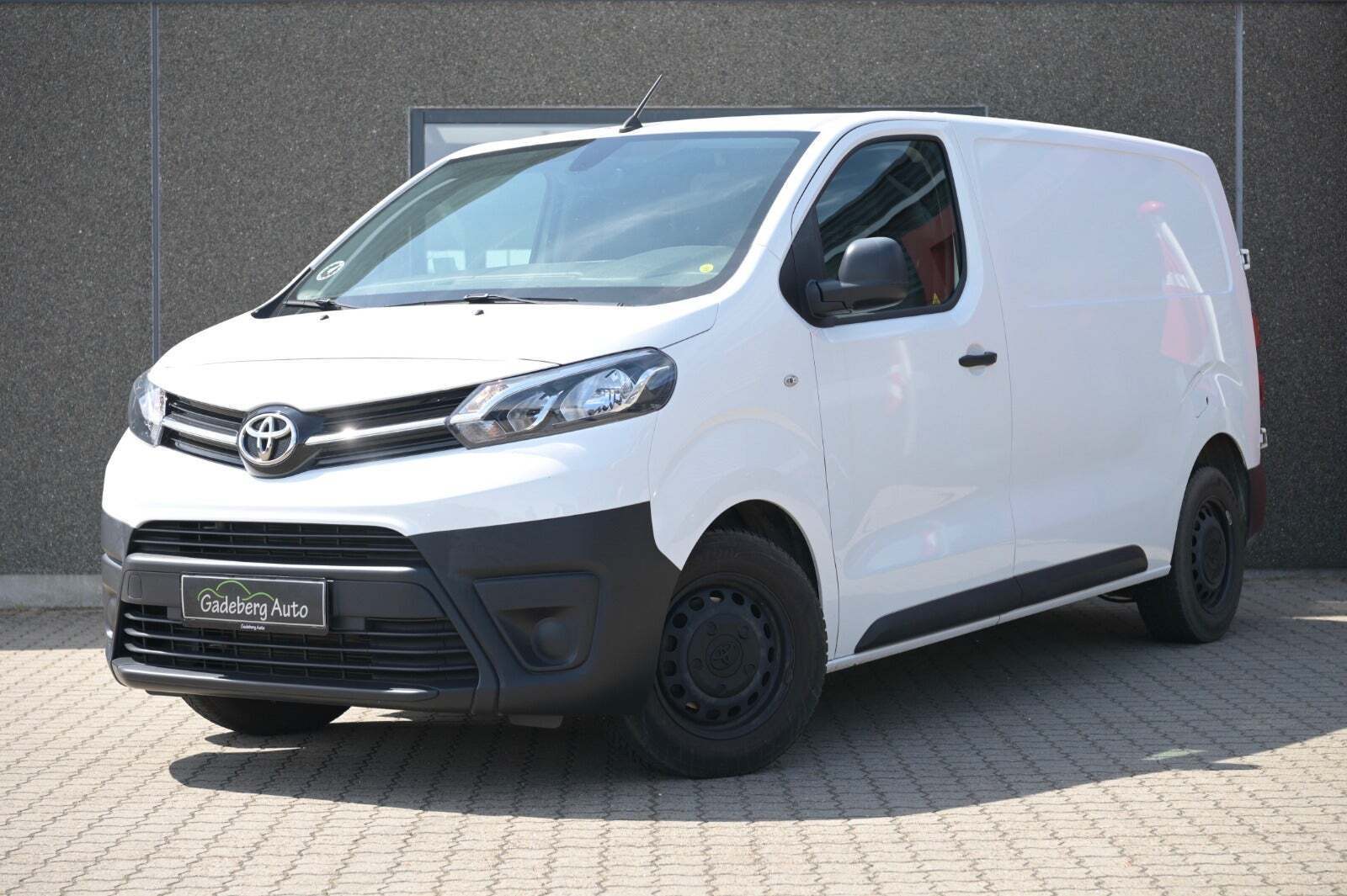 Toyota ProAce 2,0 D 120 Medium Comfort