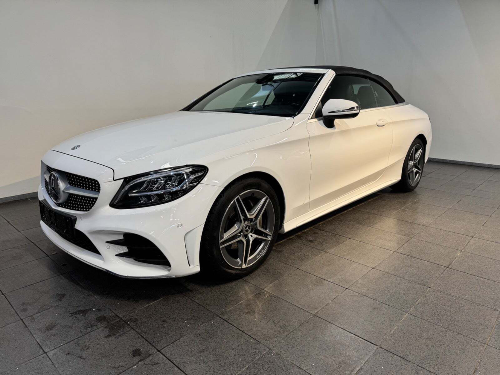 Mercedes C200 1,5 AMG Line Cabriolet aut.