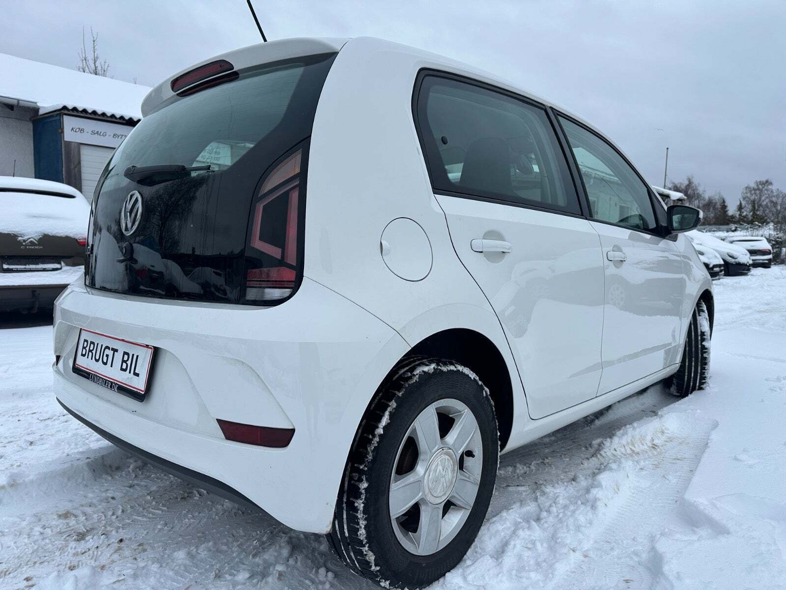 Hvid VW UP! fra 2020