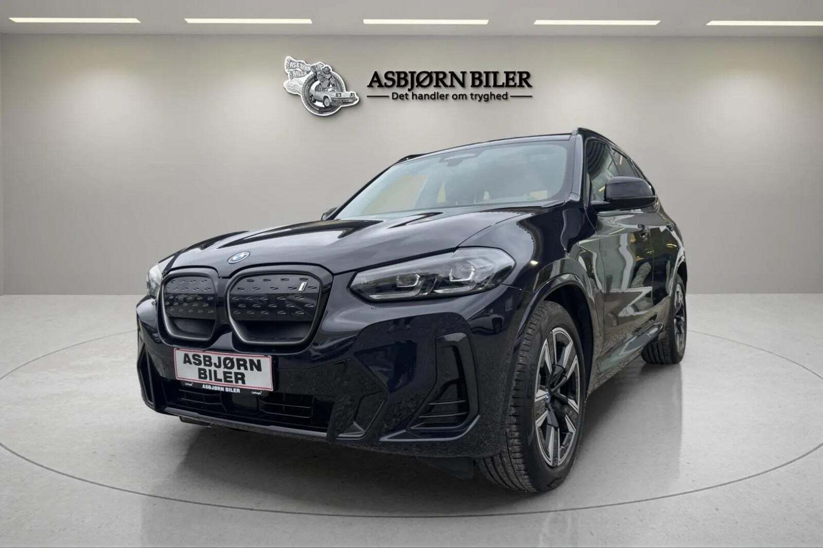 BMW iX3 Charged M-Sport