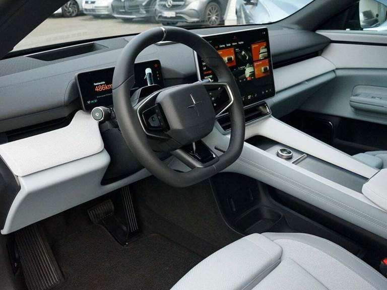 Polestar 4 Long Range