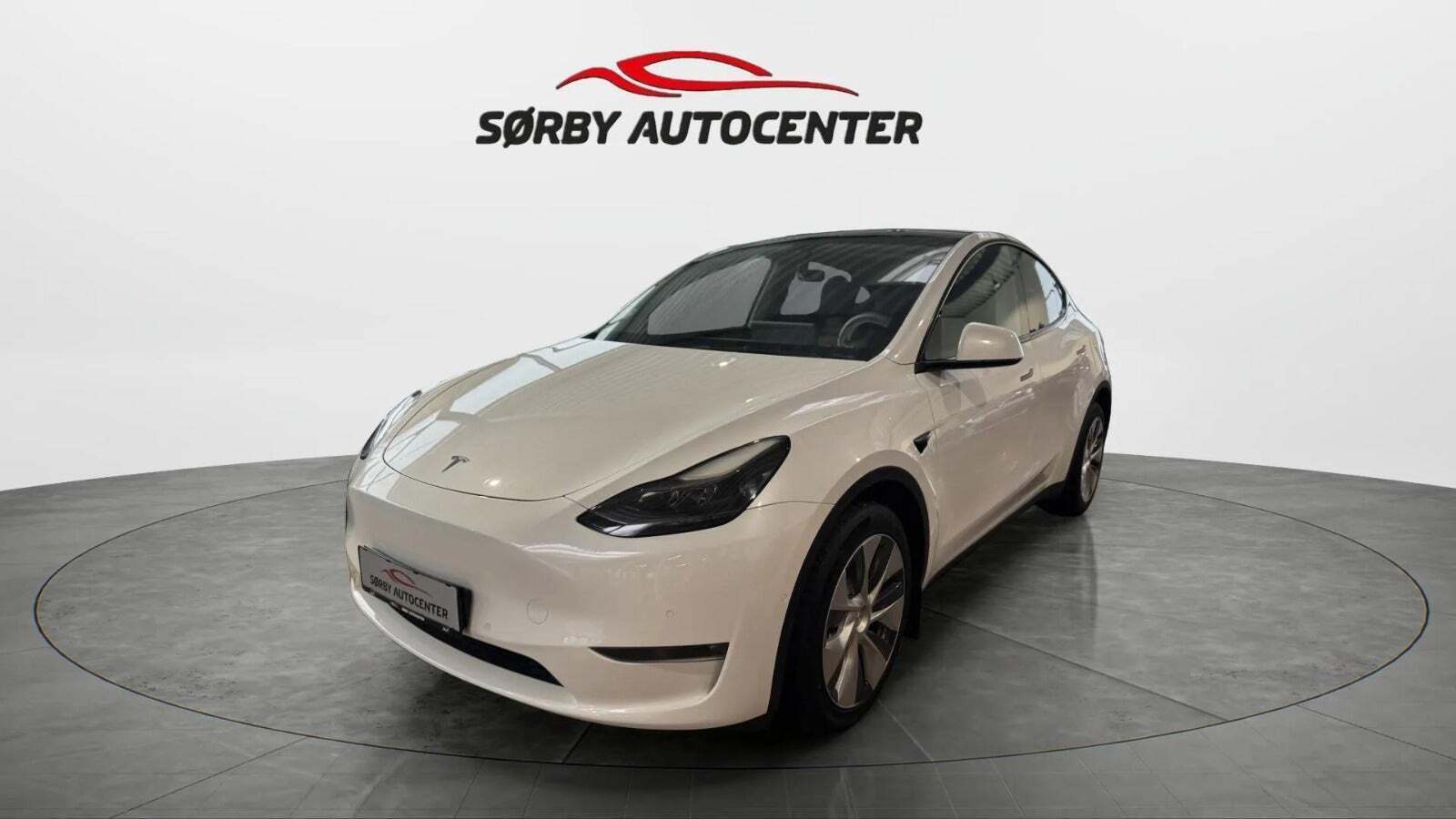 Tesla Model Y Long Range AWD