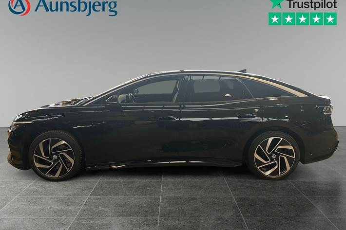 Sort VW ID.7 fra 2024