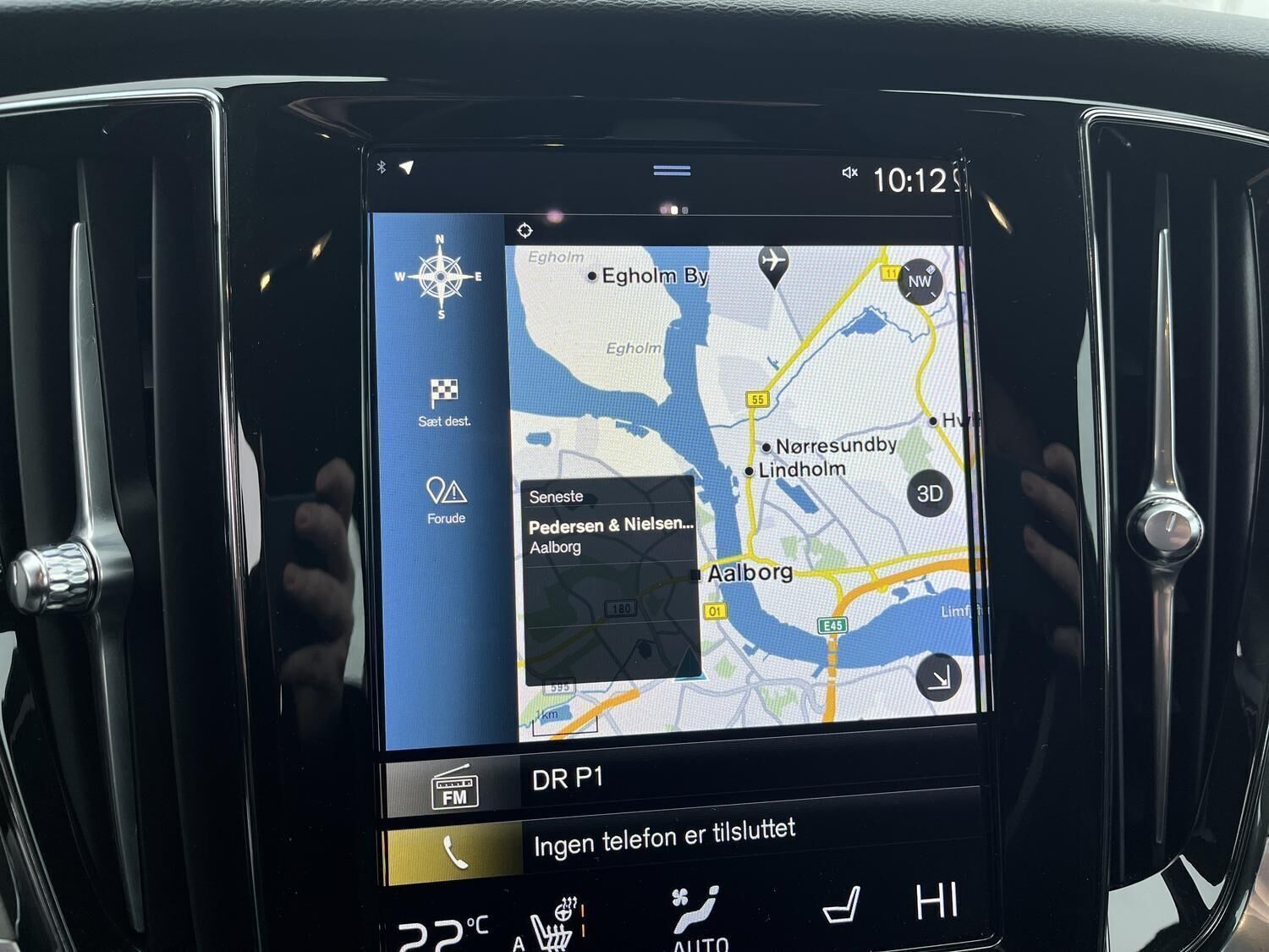 Blå Volvo V60 fra 2022