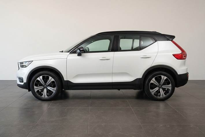 Hvid Volvo XC40 fra 2022