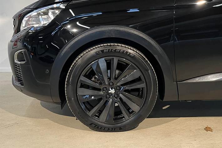 Sort Peugeot 3008 fra 2018