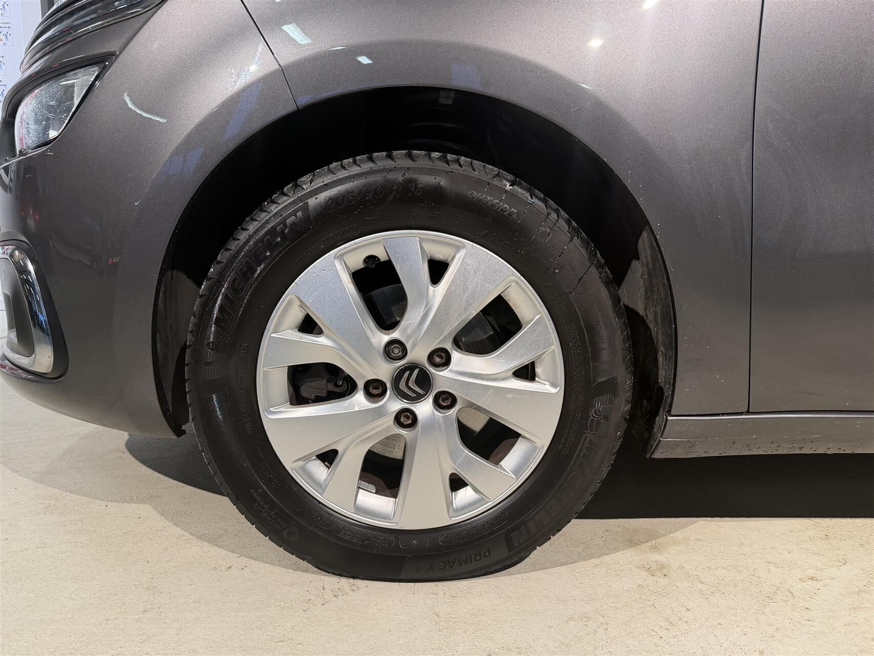 Grå Citroën Grand C4 SpaceTourer fra 2019