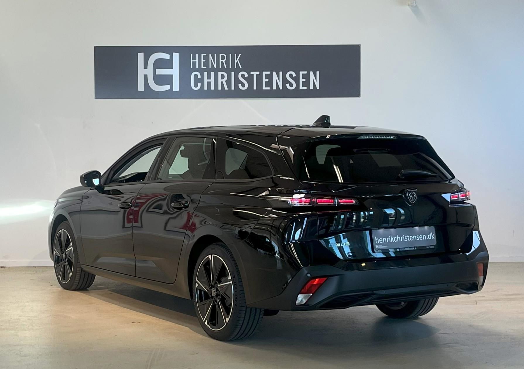 Peugeot E-308 EL Style 156HK Stc Aut.