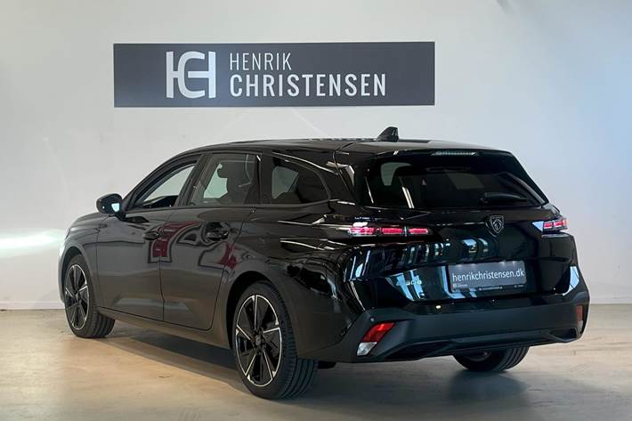 Sort Peugeot E-308 fra 2024