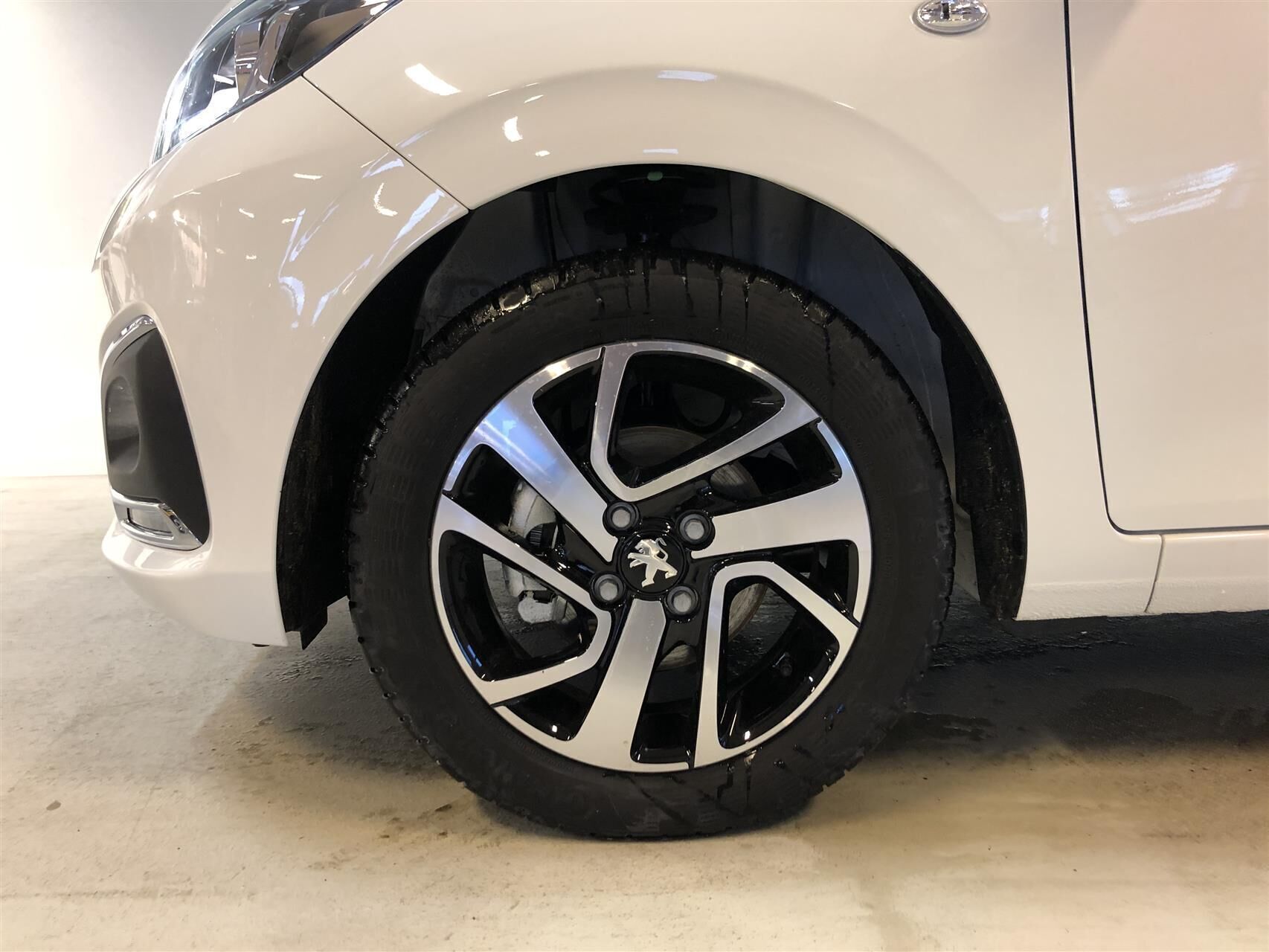 Hvid Peugeot 108 fra 2021