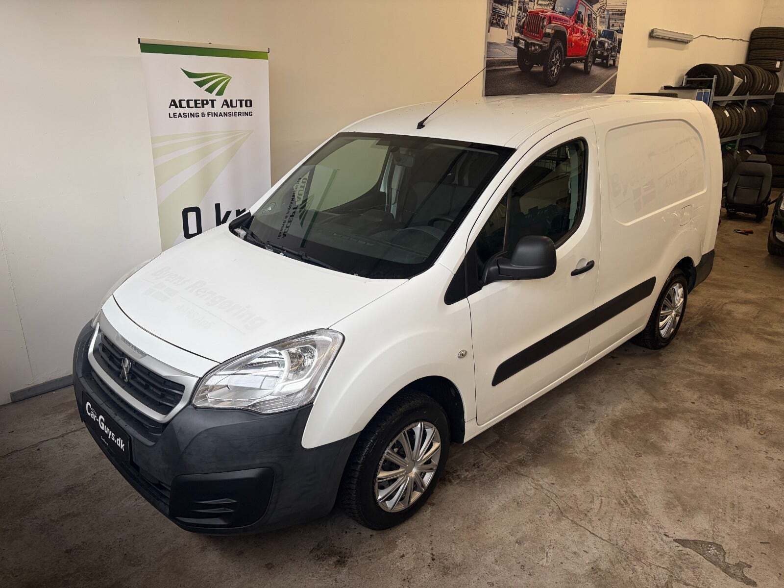 Peugeot Partner 1,6 BlueHDi 100 L2 Flex Van