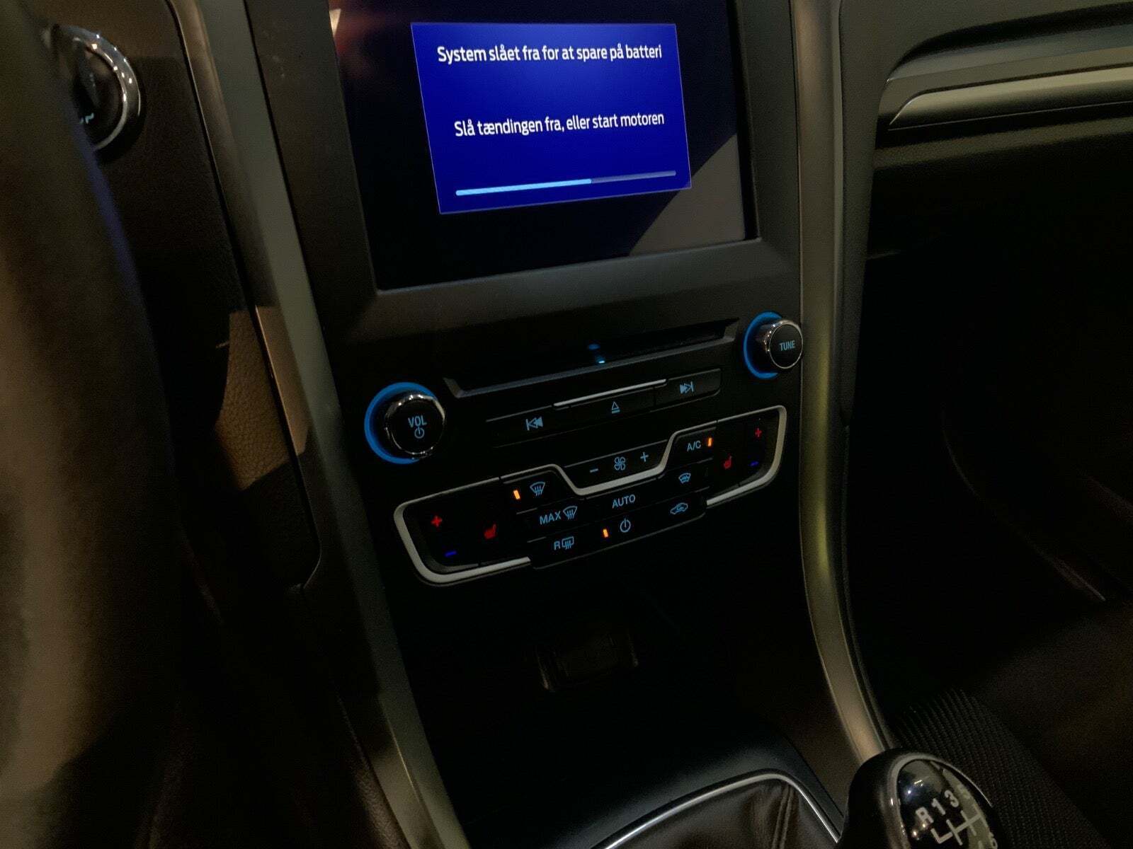 Hvid Ford Mondeo fra 2016