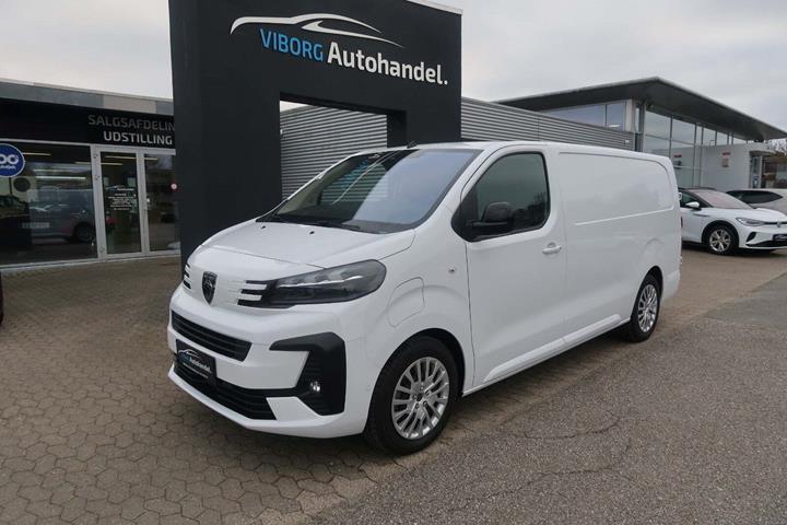 Hvid Peugeot e-Expert fra 2025