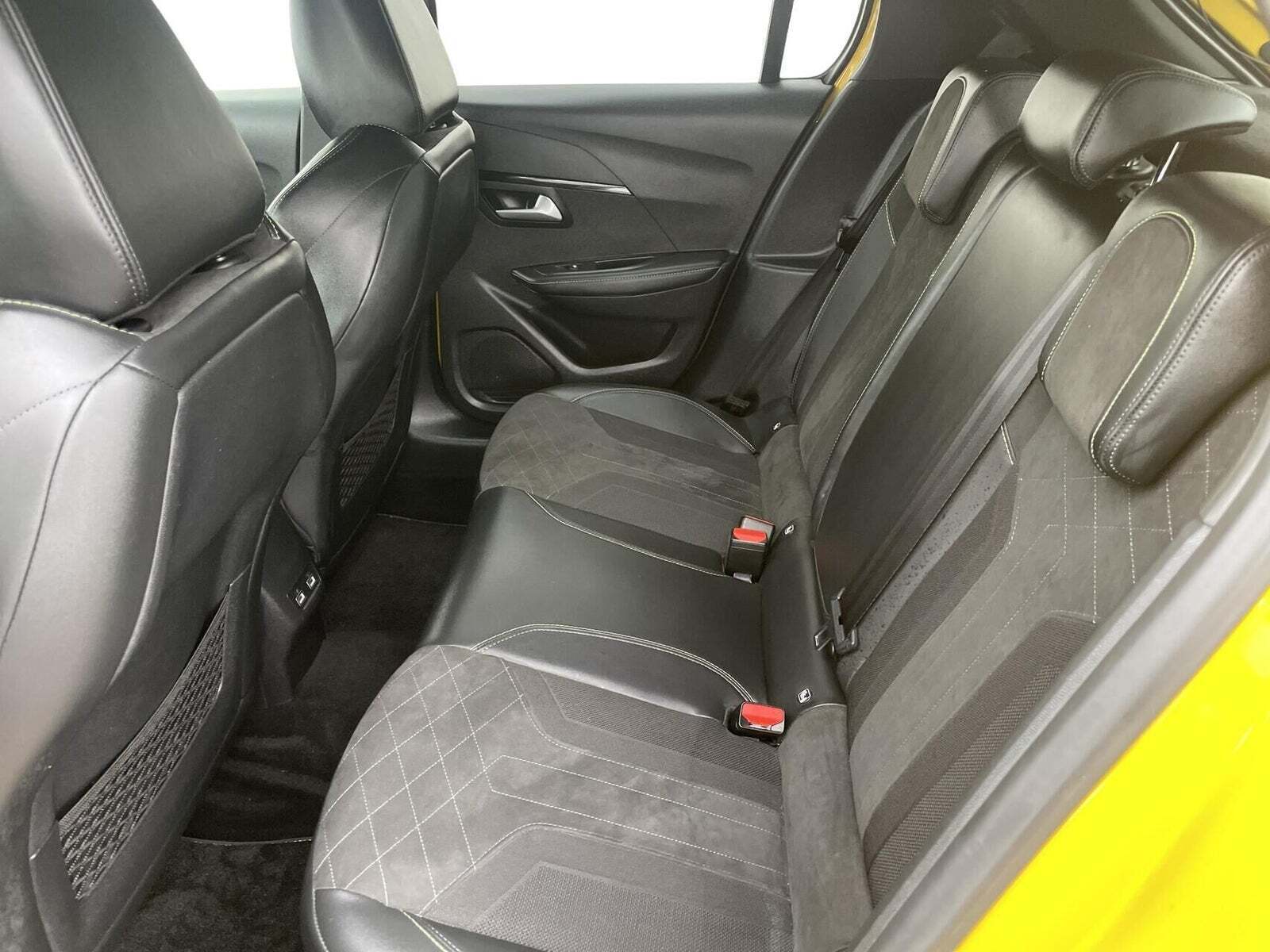 Peugeot e-208 50 GT Pack