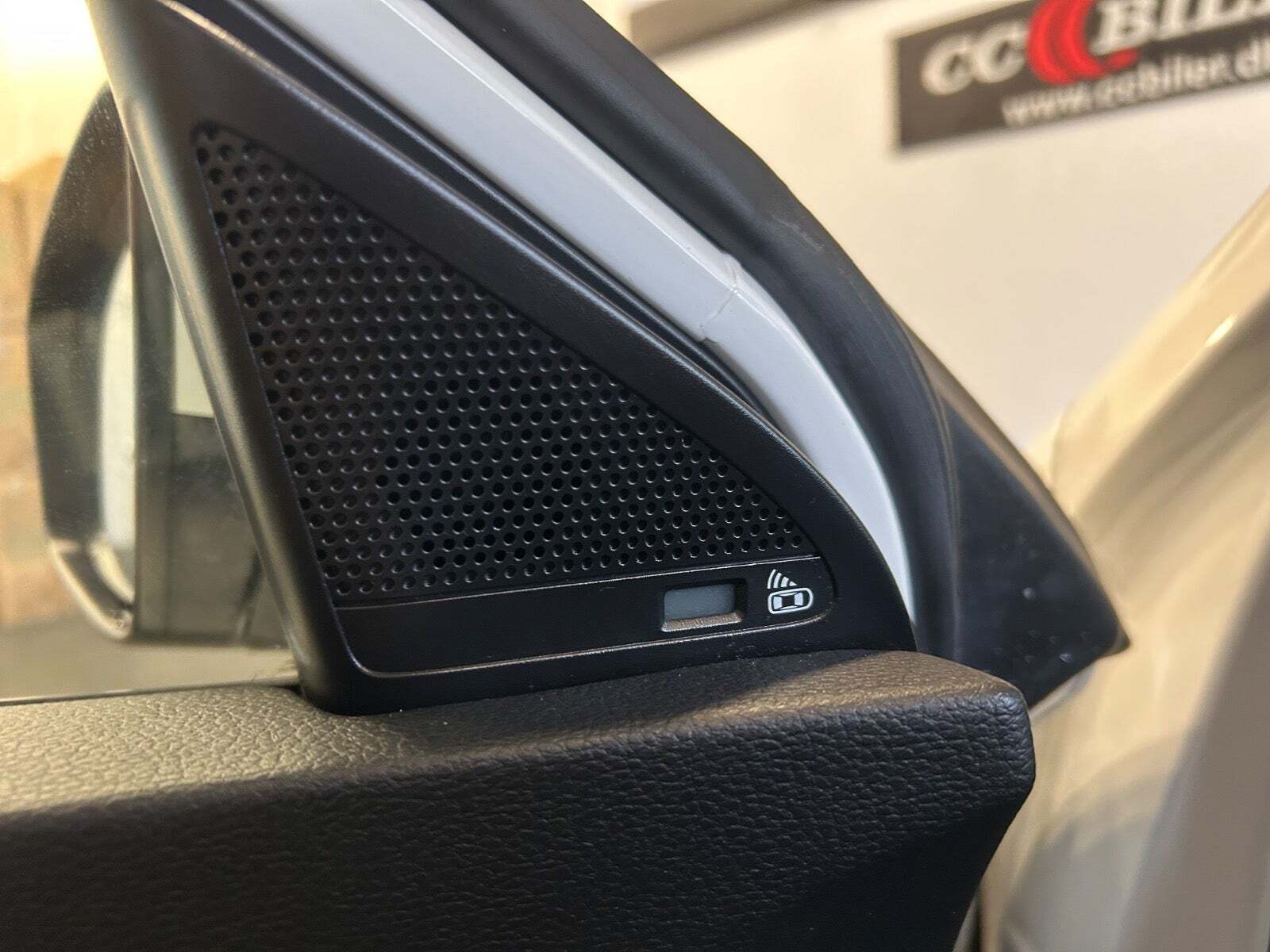 Hvid MG EHS fra 2021