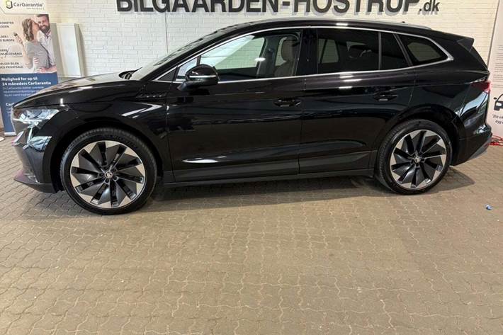 Sort Skoda Enyaq fra 2023