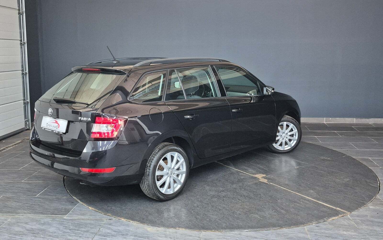 Skoda Fabia 1,0 TSi 110 Ambition Combi DSG