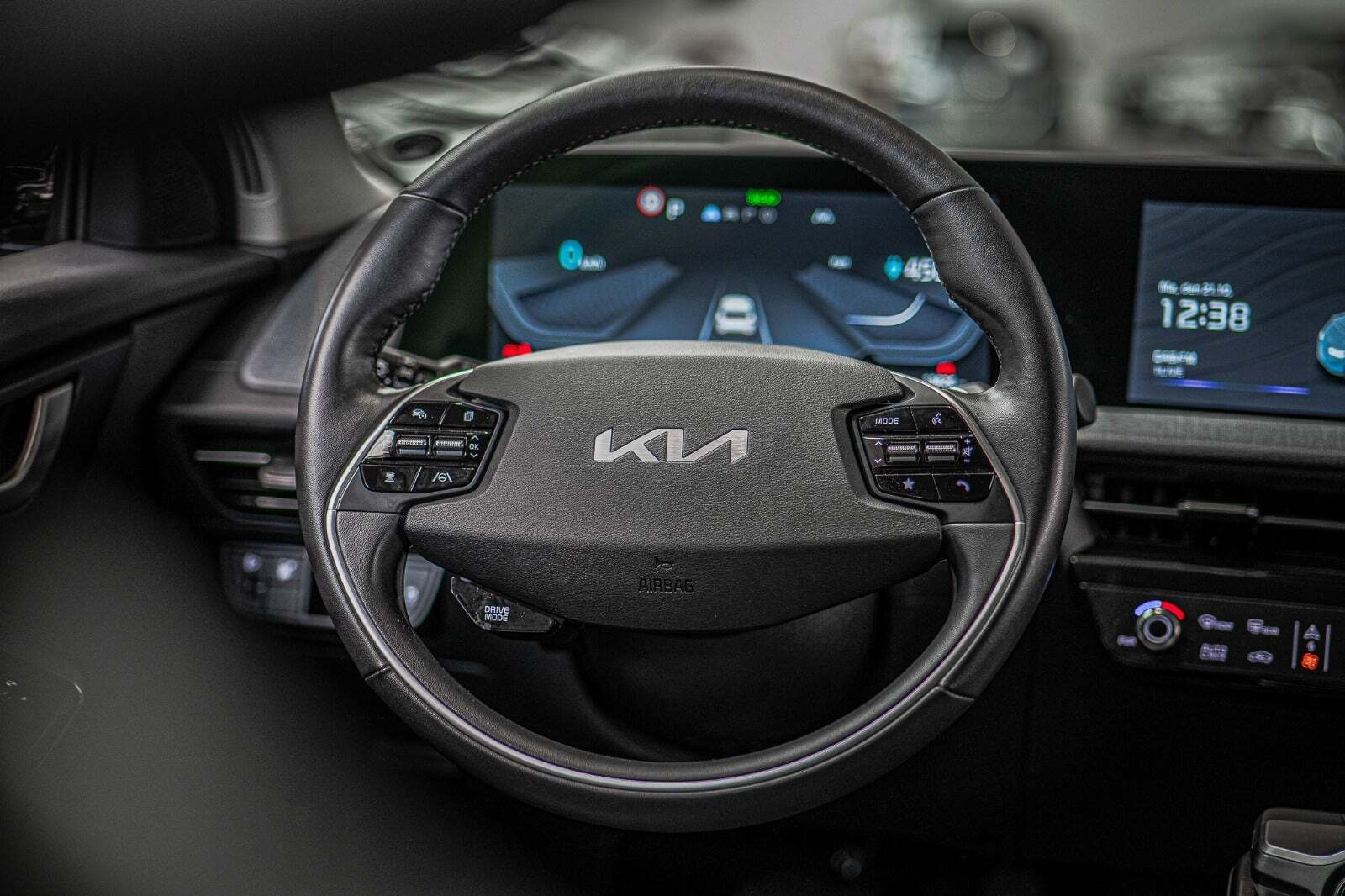 Grå Kia EV6 fra 2023