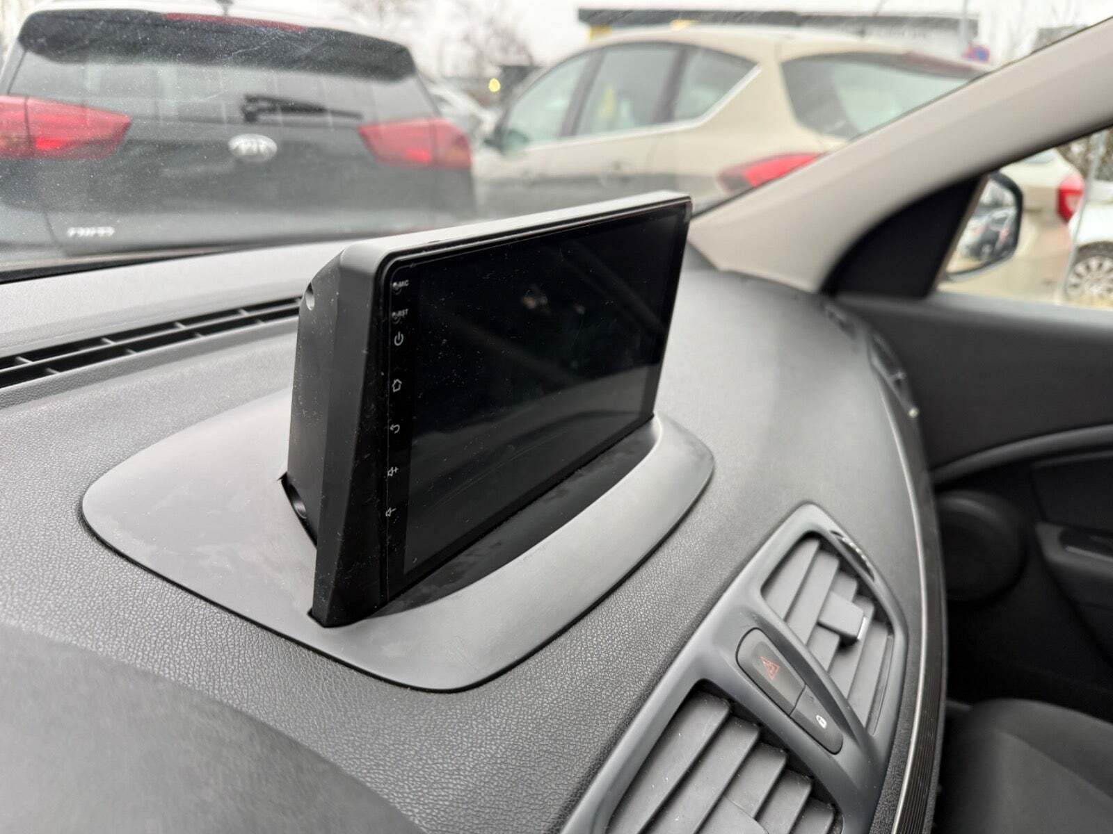 Sort Renault Megane III fra 2011