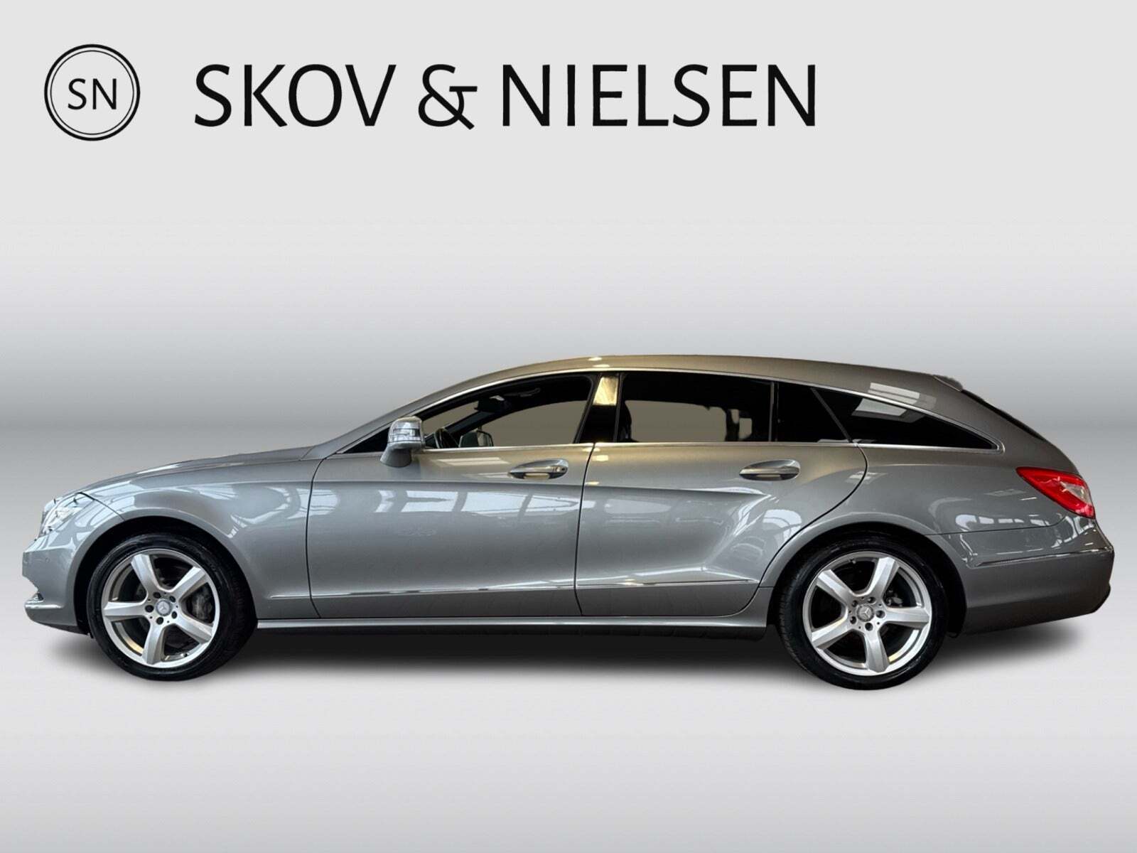 Grå Mercedes CLS350 fra 2014