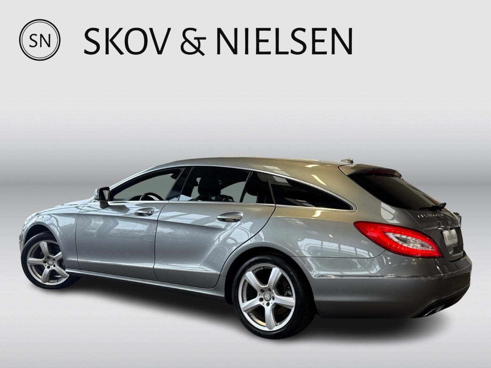 Grå Mercedes CLS350 fra 2014