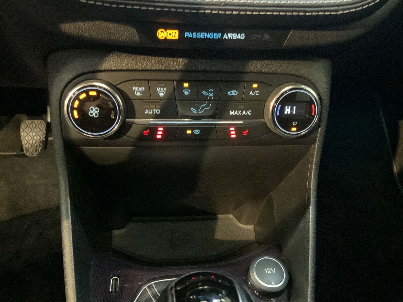 Sølv Ford Fiesta fra 2018