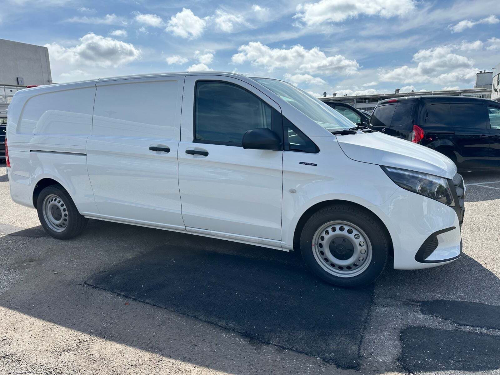 Mercedes eVito 119 A3 Kassevogn