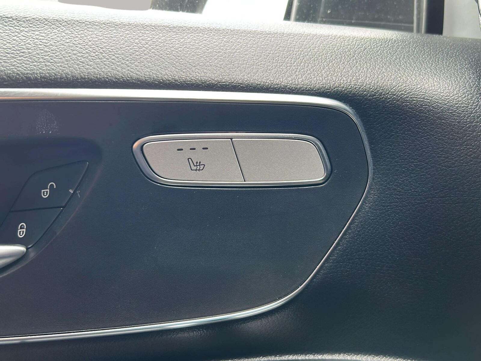 Hvid Mercedes eVito 112 fra 2024