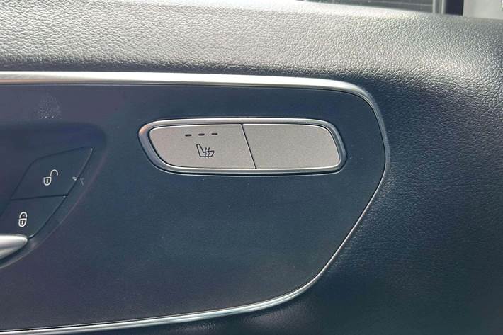 Hvid Mercedes eVito 112 fra 2024