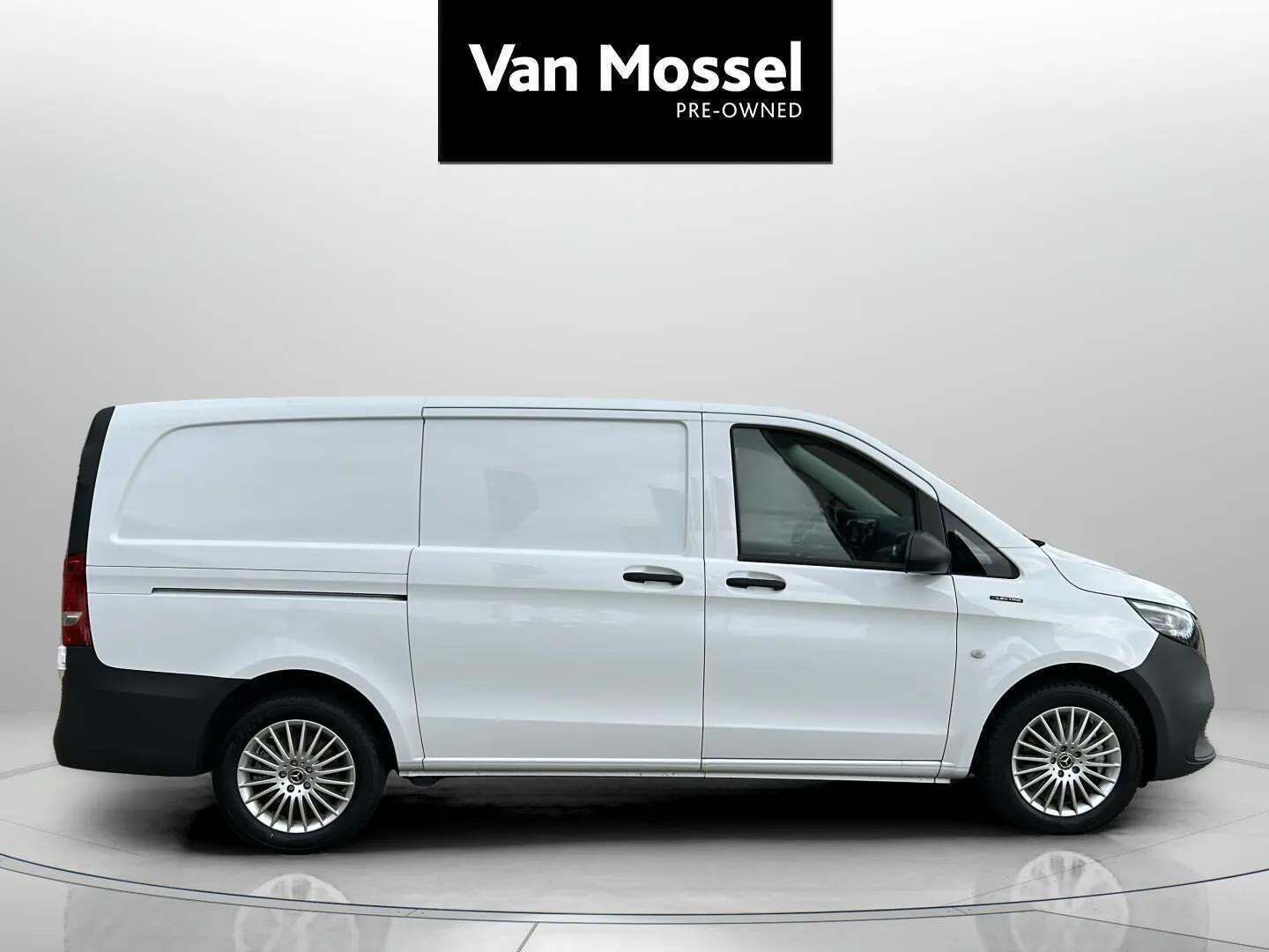 Mercedes eVito 112 A2 Kassevogn