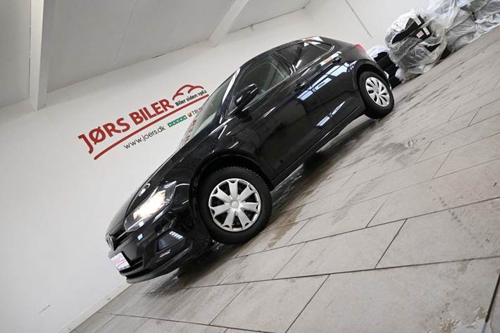 Sort VW Polo fra 2021