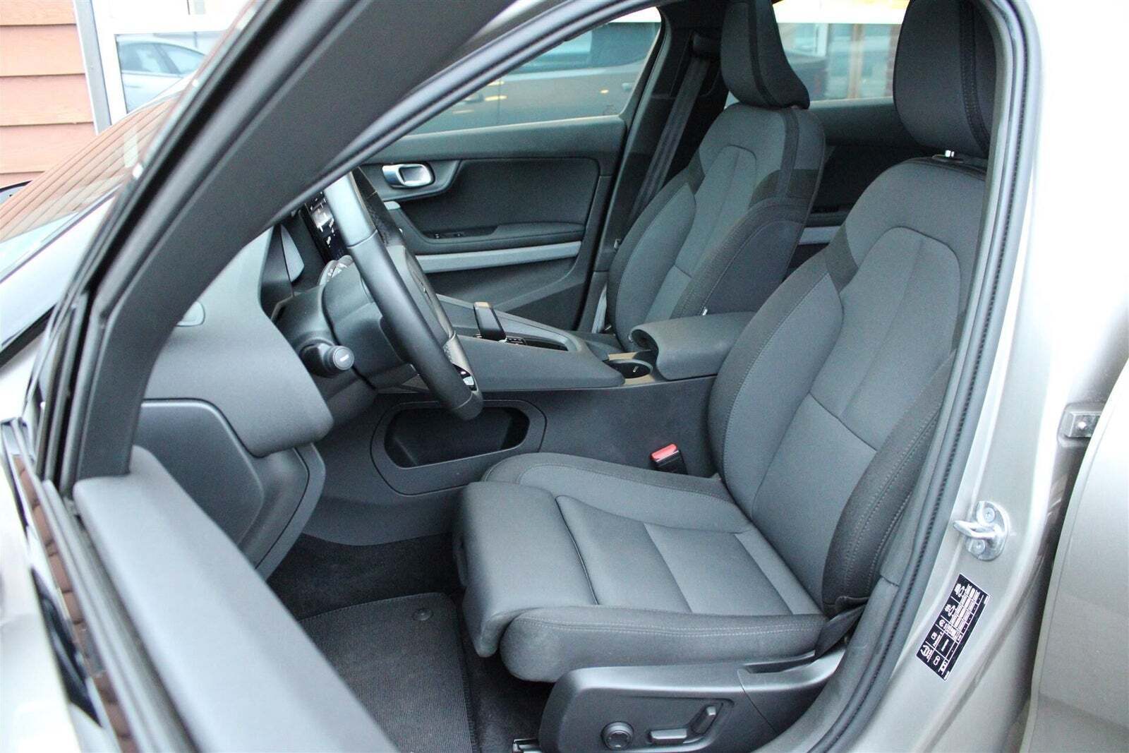 Polestar 2 Standard Range