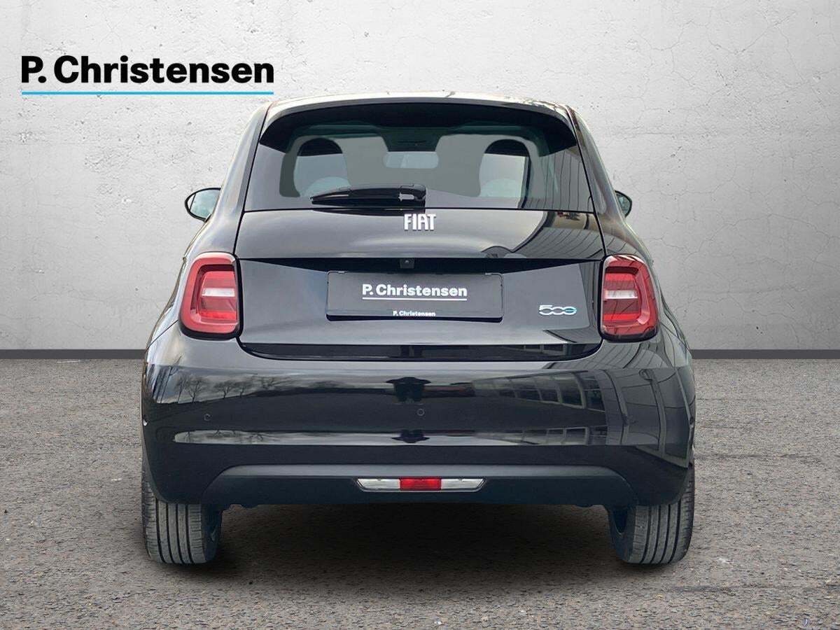 Fiat 500e 42 la Prima 3+1